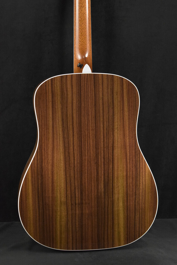Taylor Taylor Legacy 810e LR Baggs Element VTC Dreadnought