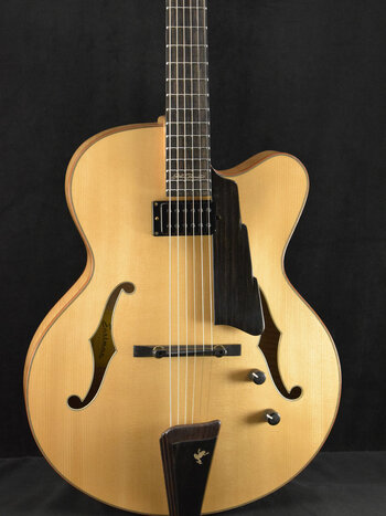 Eastman Eastman AR880CE-BD John Pisano Signature Archtop Blonde Truetone Gloss