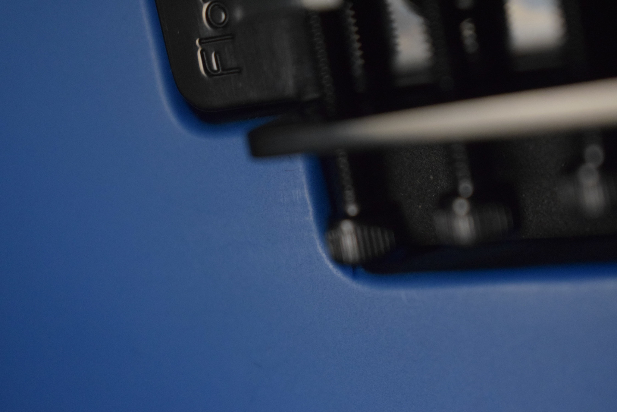 Tom Anderson Tom Anderson Angel Player Satin Voodoo Blue to Black Burst SCRATCH & DENT