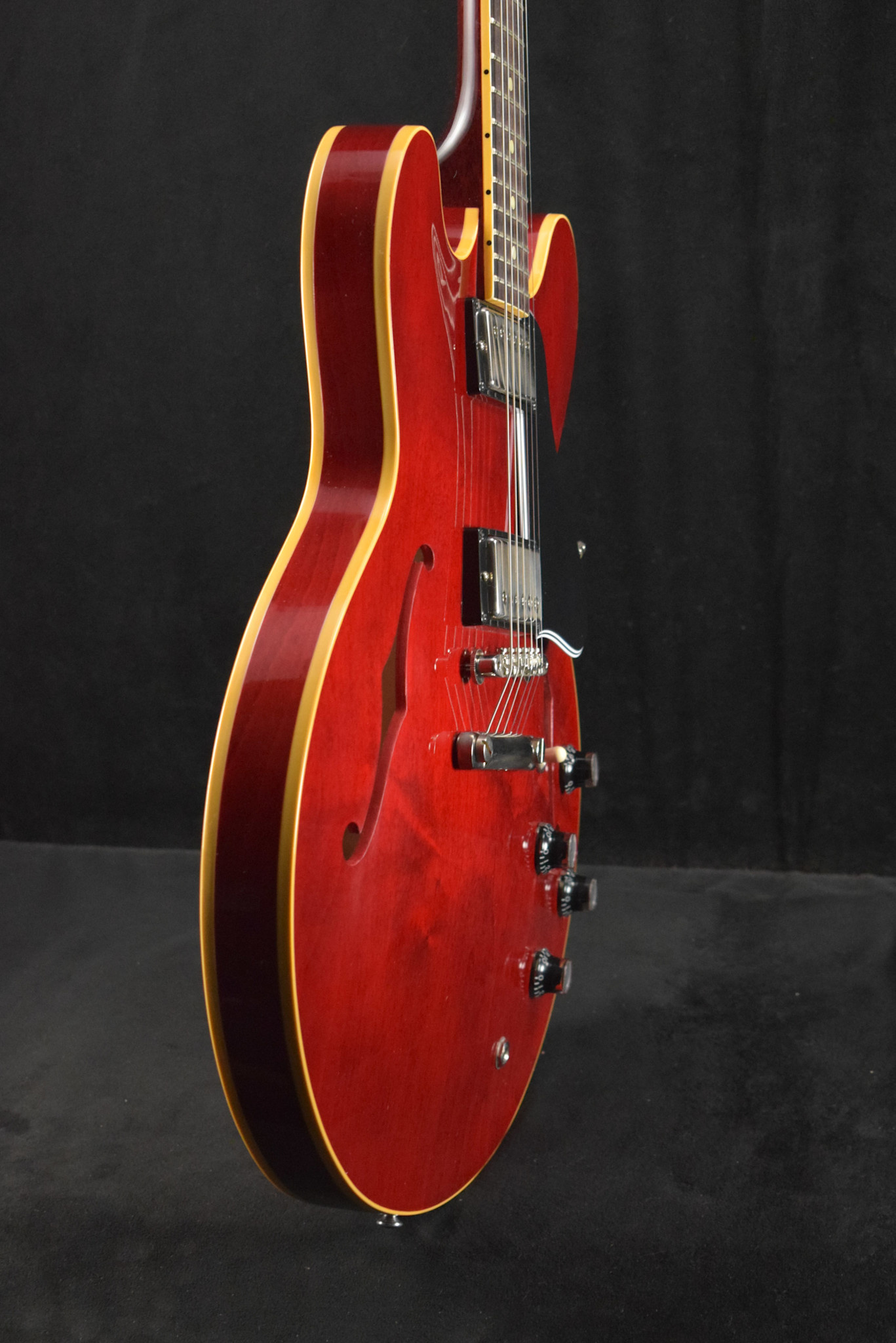 Gibson Gibson Custom Shop 1961 ES-335 VOS Reissue Sixties Cherry