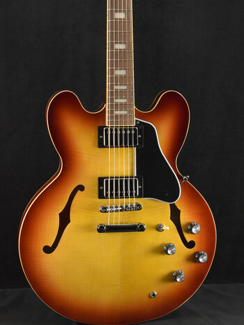 Epiphone Epiphone Inspired by Gibson ES-335 Figured Raspberry Tea Burst