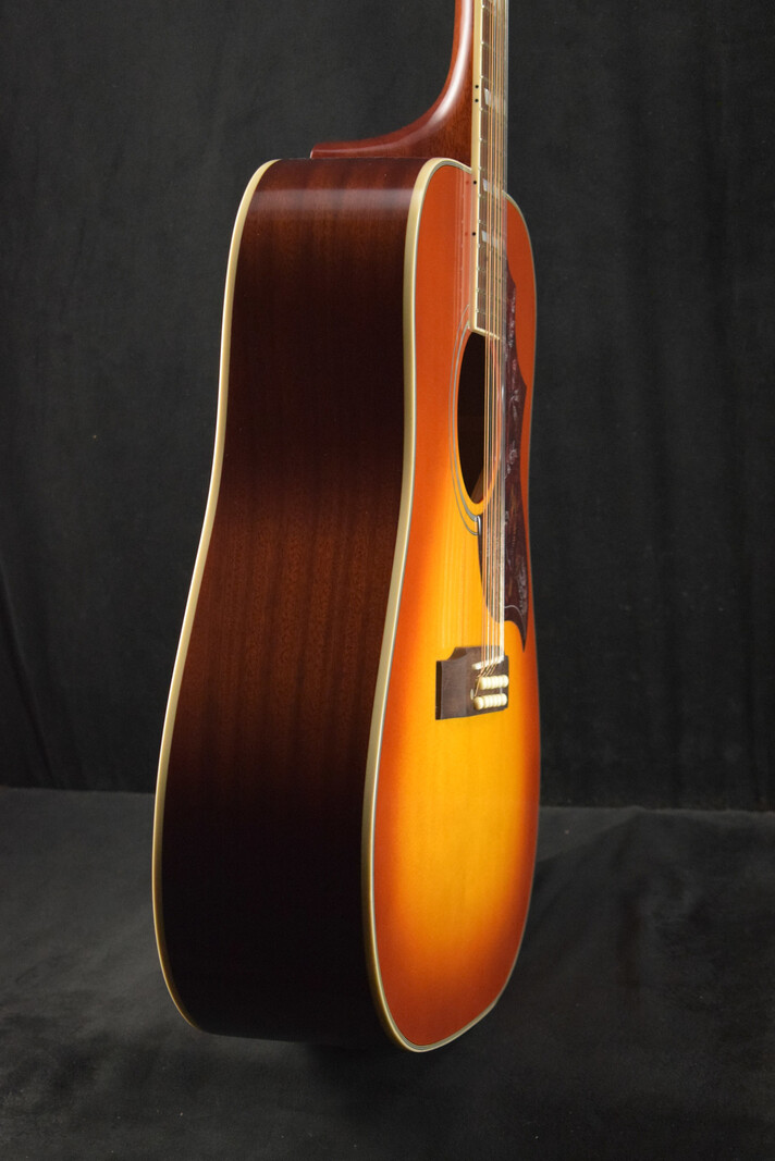 Epiphone Epiphone Masterbilt Hummingbird 12-String Aged Cherry Sunburst Gloss