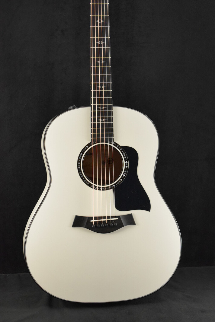 Taylor Taylor Custom #5 C17e B5005 Grand Pacific Torrefied Sitka Spruce/Mahogany Pearl White