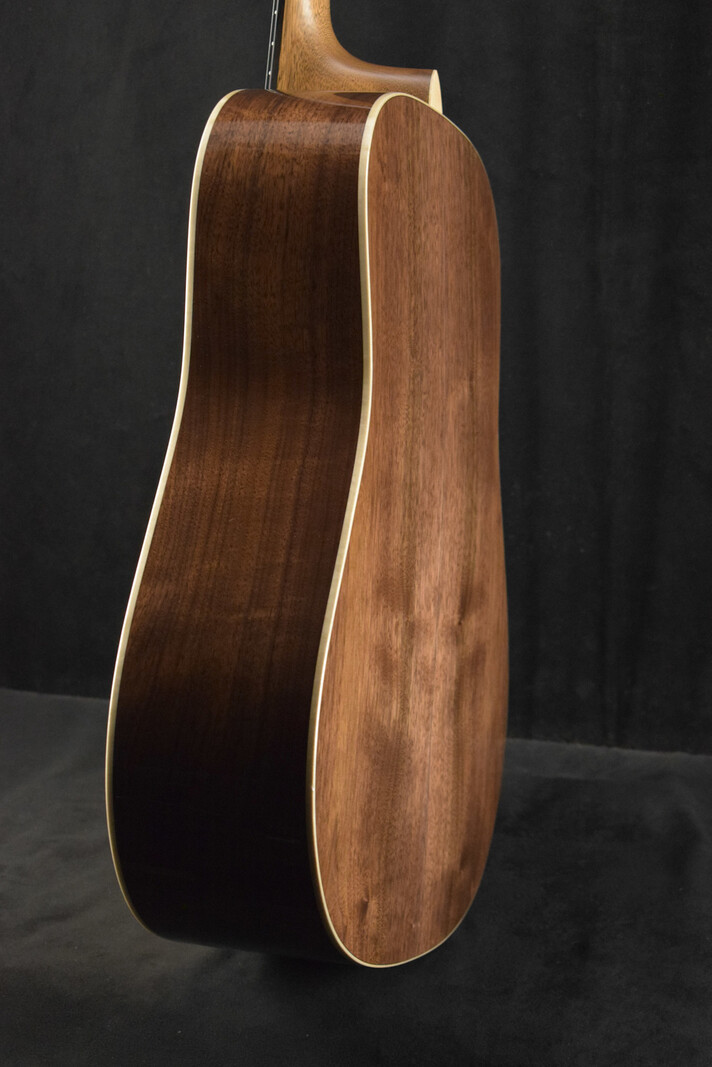 Martin Martin Custom Shop 10CMDBLKWALNUT Dreadnought 14-Fret Black Walnut