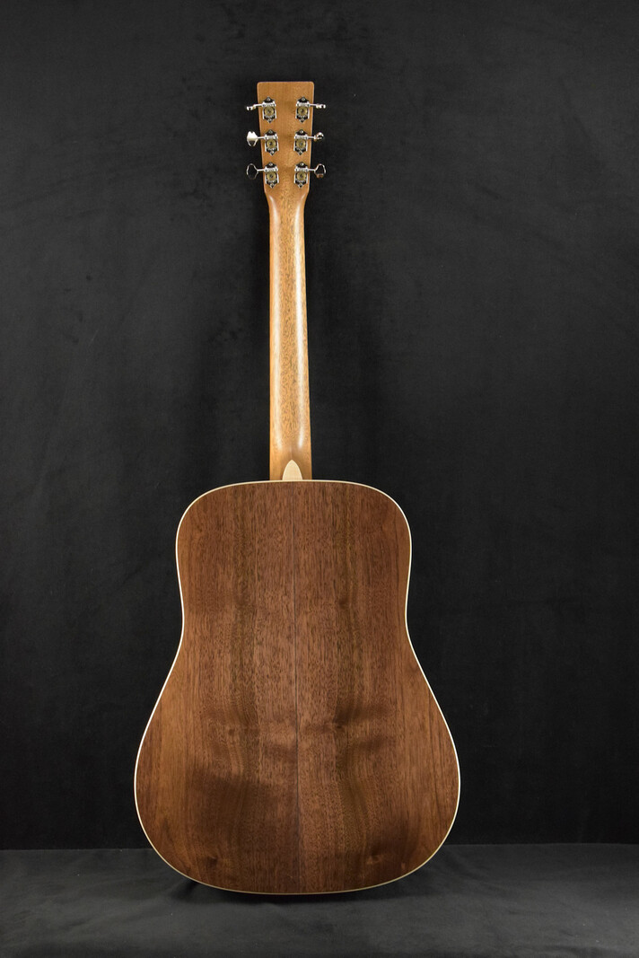 Martin Martin Custom Shop 10CMDBLKWALNUT Dreadnought 14-Fret Black Walnut