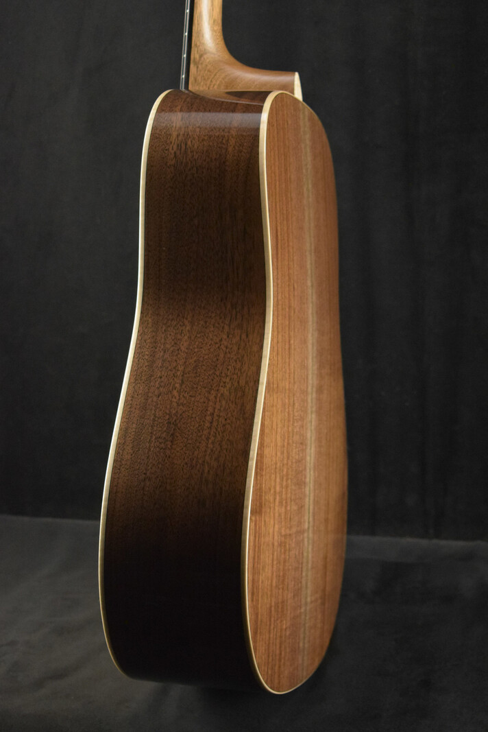 Martin Martin Custom Shop 10CMDBLKWALNUT Dreadnought 14-Fret Black Walnut