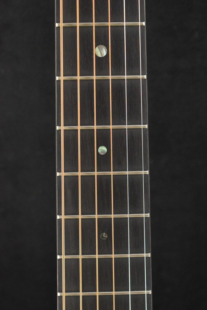 Martin Martin Custom Shop 10CM000BLKWALNUT Auditorium 14-Fret Black Walnut