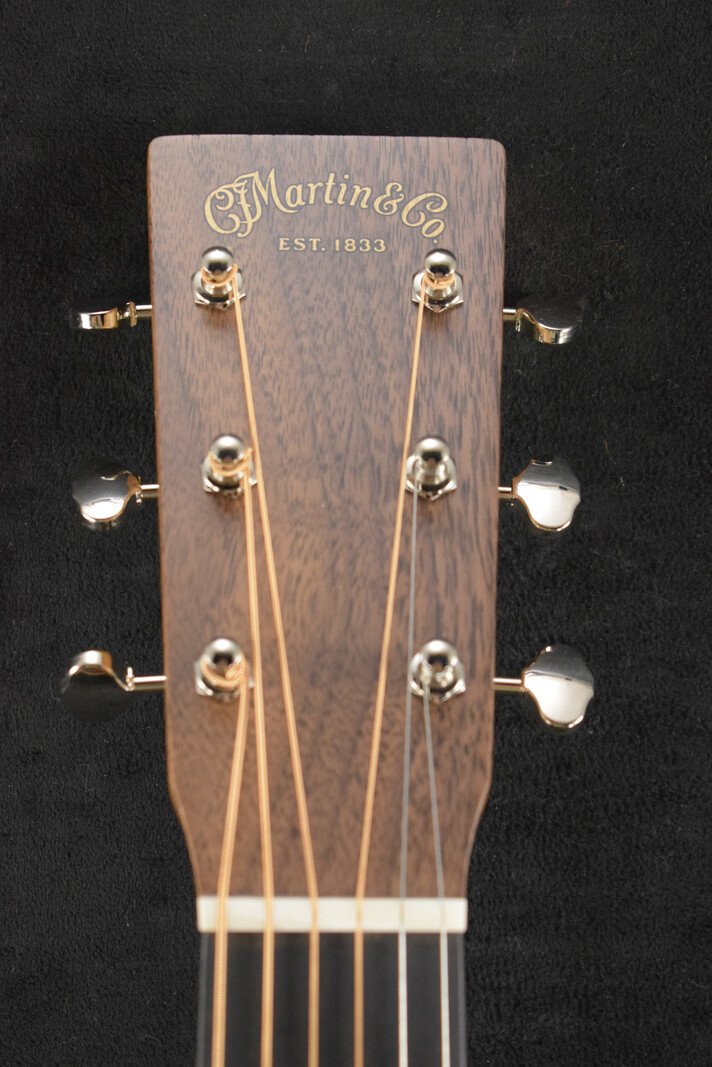 Martin Martin Custom Shop 10CM000BLKWALNUT Auditorium 14-Fret Black Walnut