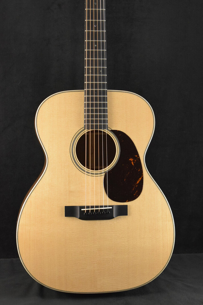 Martin Martin Custom Shop 10CM000BLKWALNUT Auditorium 14-Fret Black Walnut