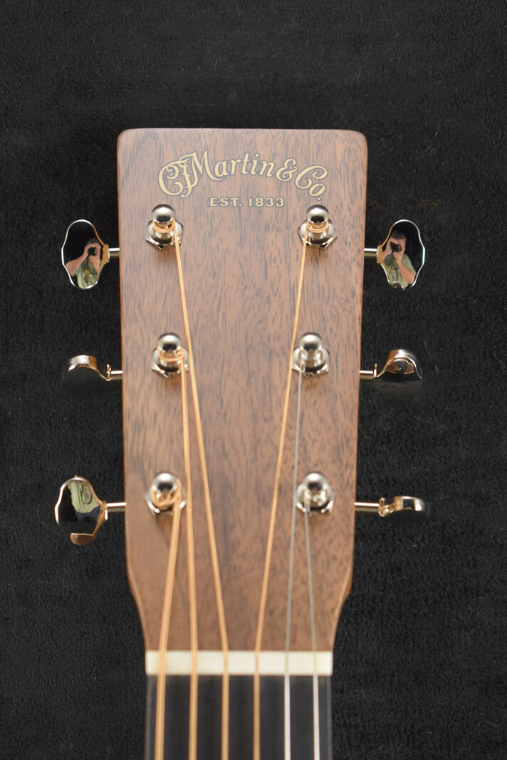 Martin Martin Custom Shop 10CM000BLKWALNUT Auditorium 14-Fret Black Walnut