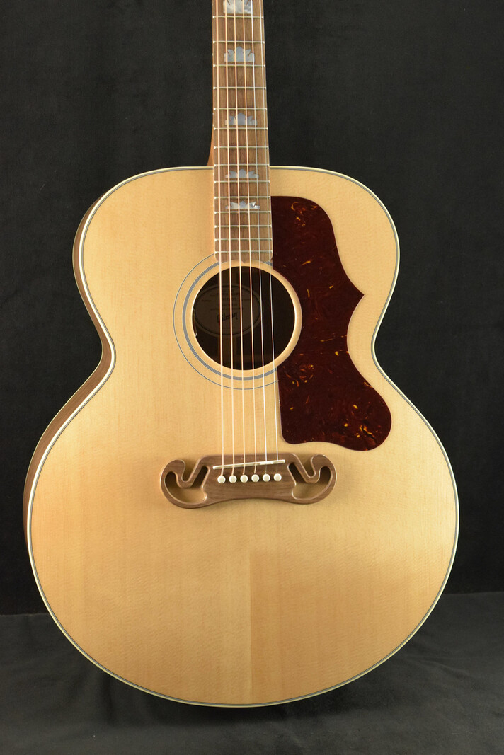 Gibson Gibson SJ-200 Studio Walnut Satin Natural