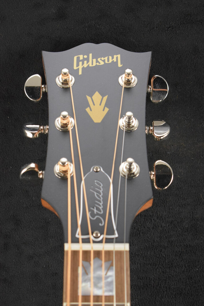 Gibson Gibson SJ-200 Studio Walnut Satin Walnut Burst