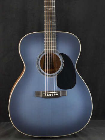 Martin Martin CEO-11 Grand Auditorium New Horizons Blue Burst Top #99
