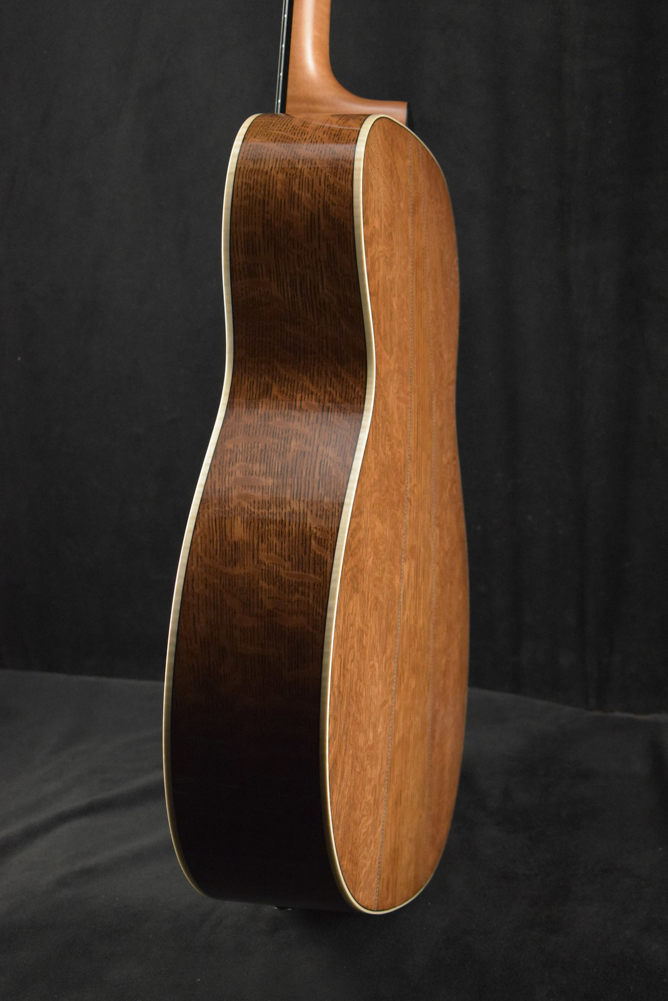 Martin Martin CEO-11 Grand Auditorium New Horizons Blue Burst Top #99