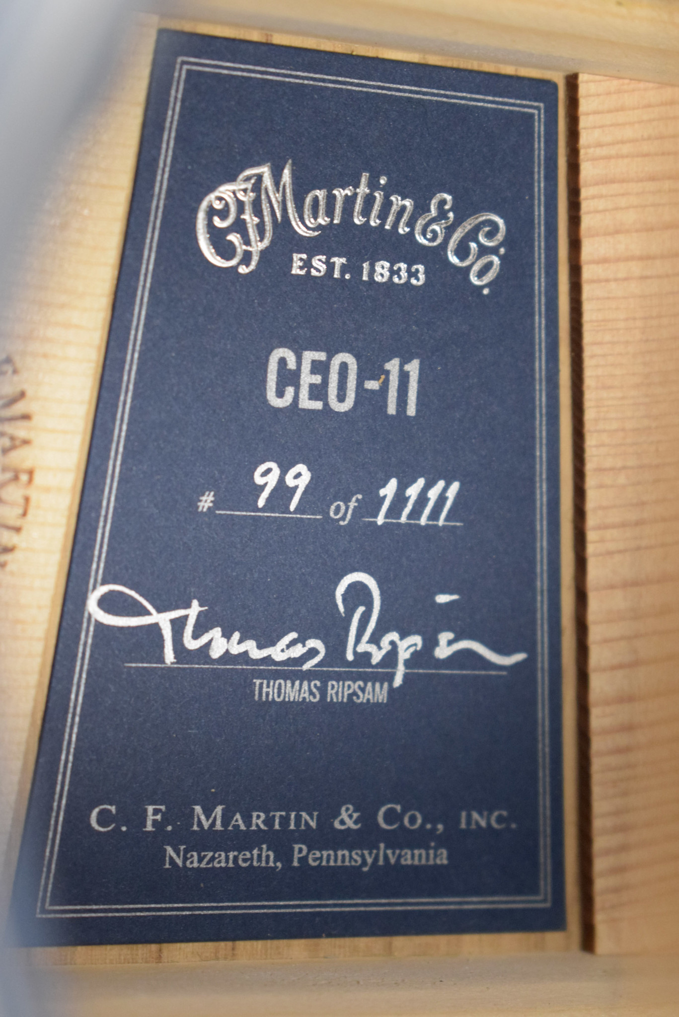 Martin Martin CEO-11 Grand Auditorium New Horizons Blue Burst Top #99