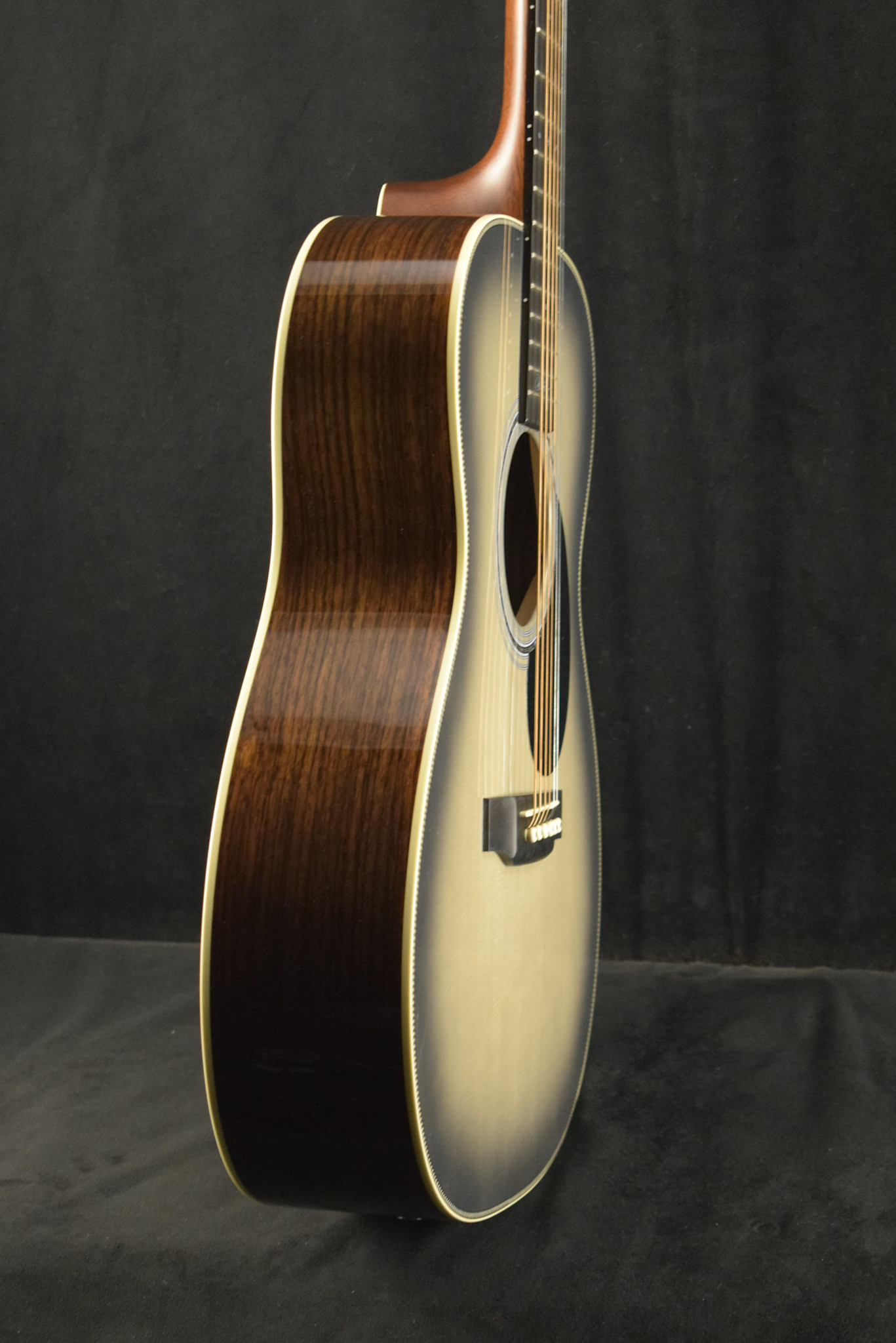 Martin Martin OMJM John Mayer 20th Anniversary Platinum Gray Burst