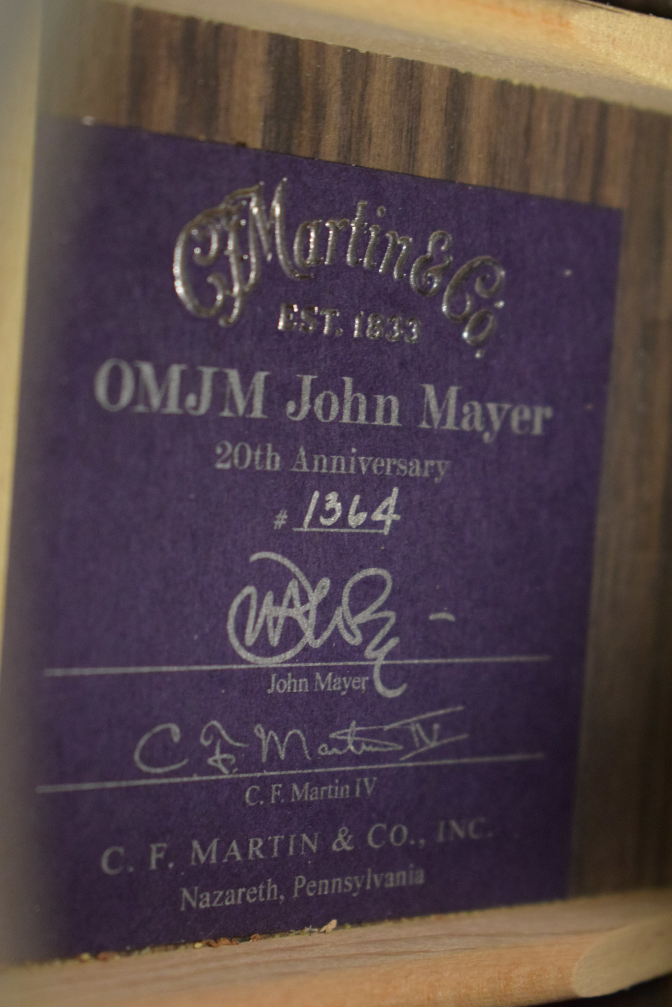 Martin Martin OMJM John Mayer 20th Anniversary Platinum Gray Burst