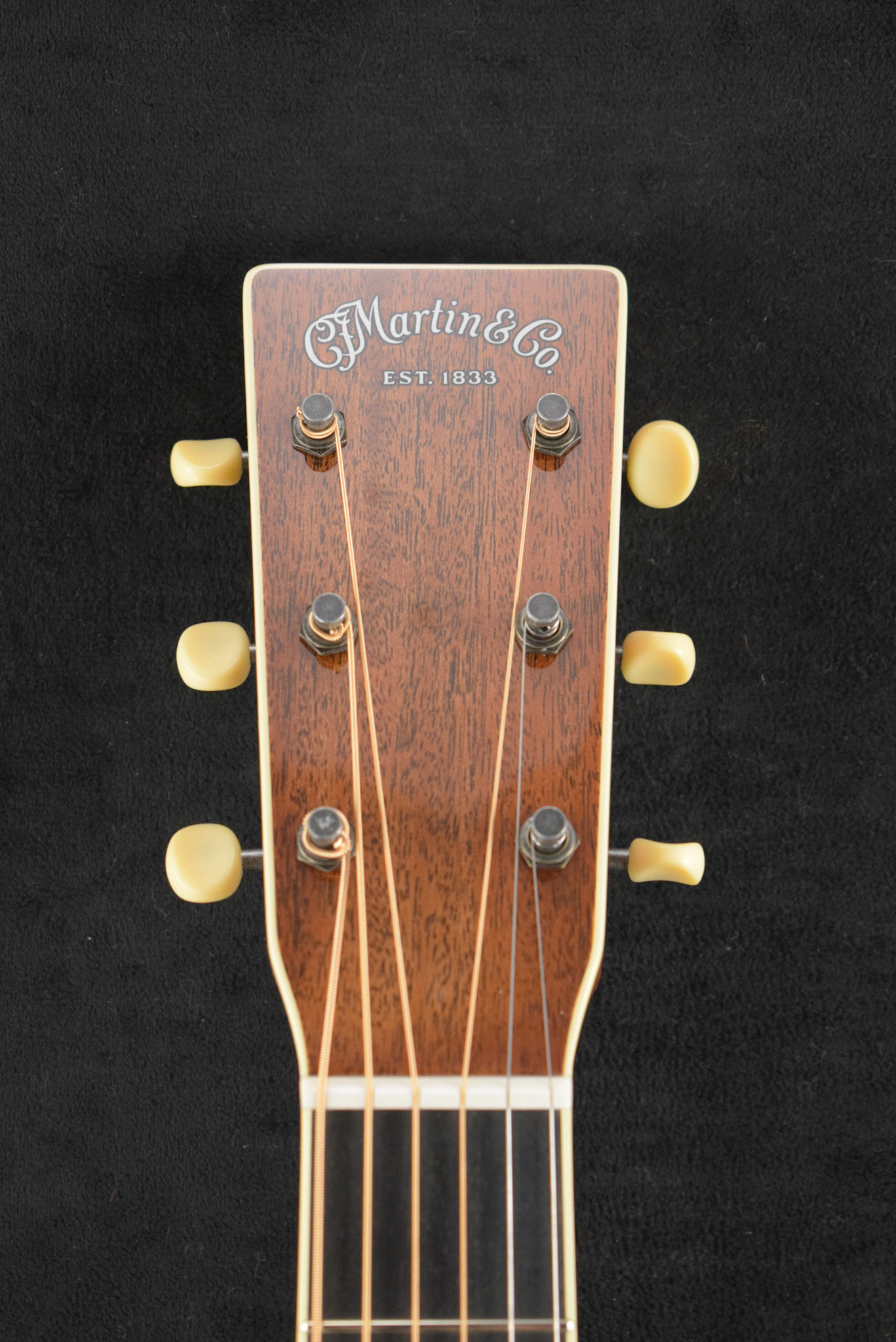 Martin Martin Custom Shop 00 Grand Concert Slope Shoulder Mahogany Natural Gloss