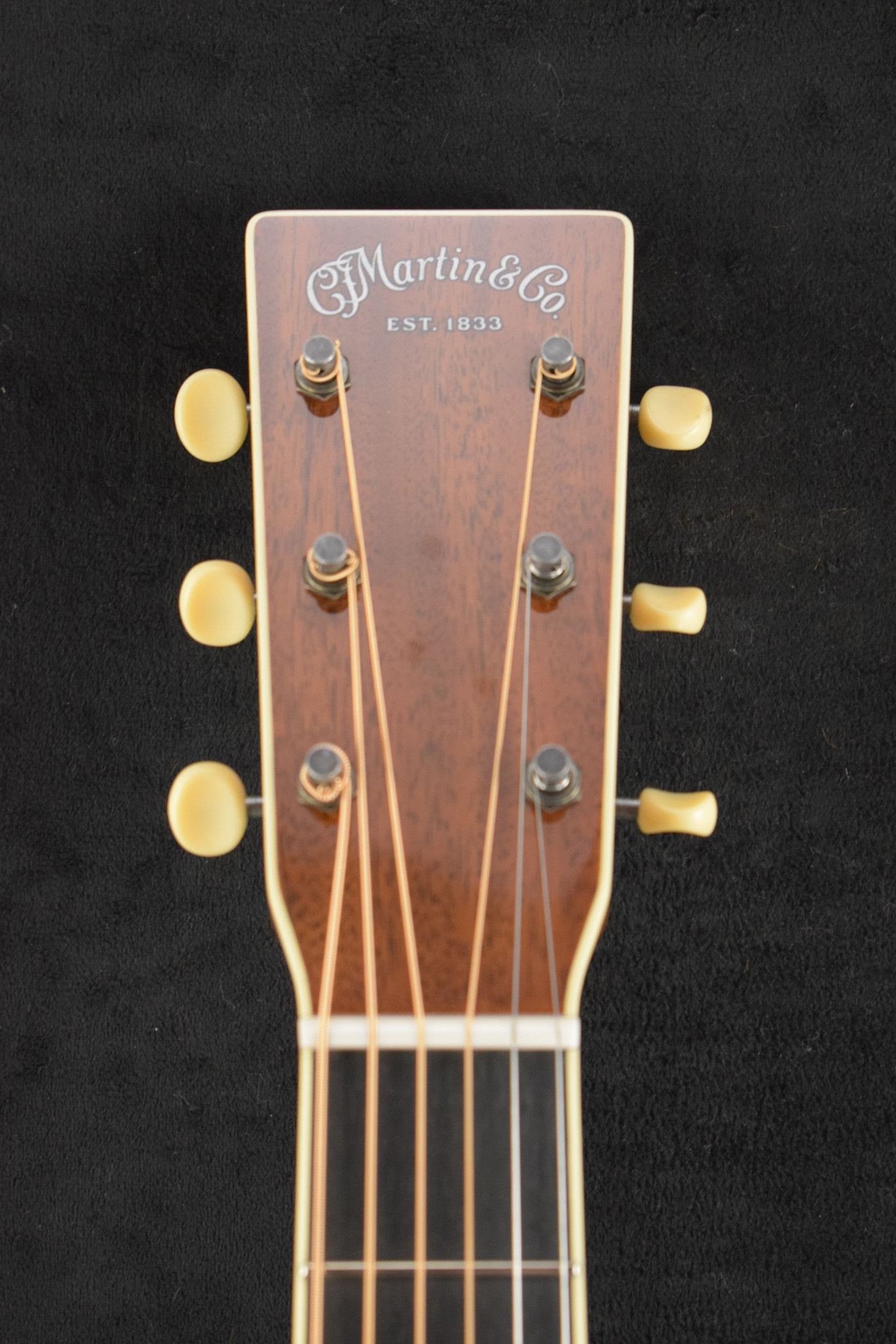 Martin Martin Custom Shop Dreadnought Sloped Shoulder Mahogany Natural Gloss