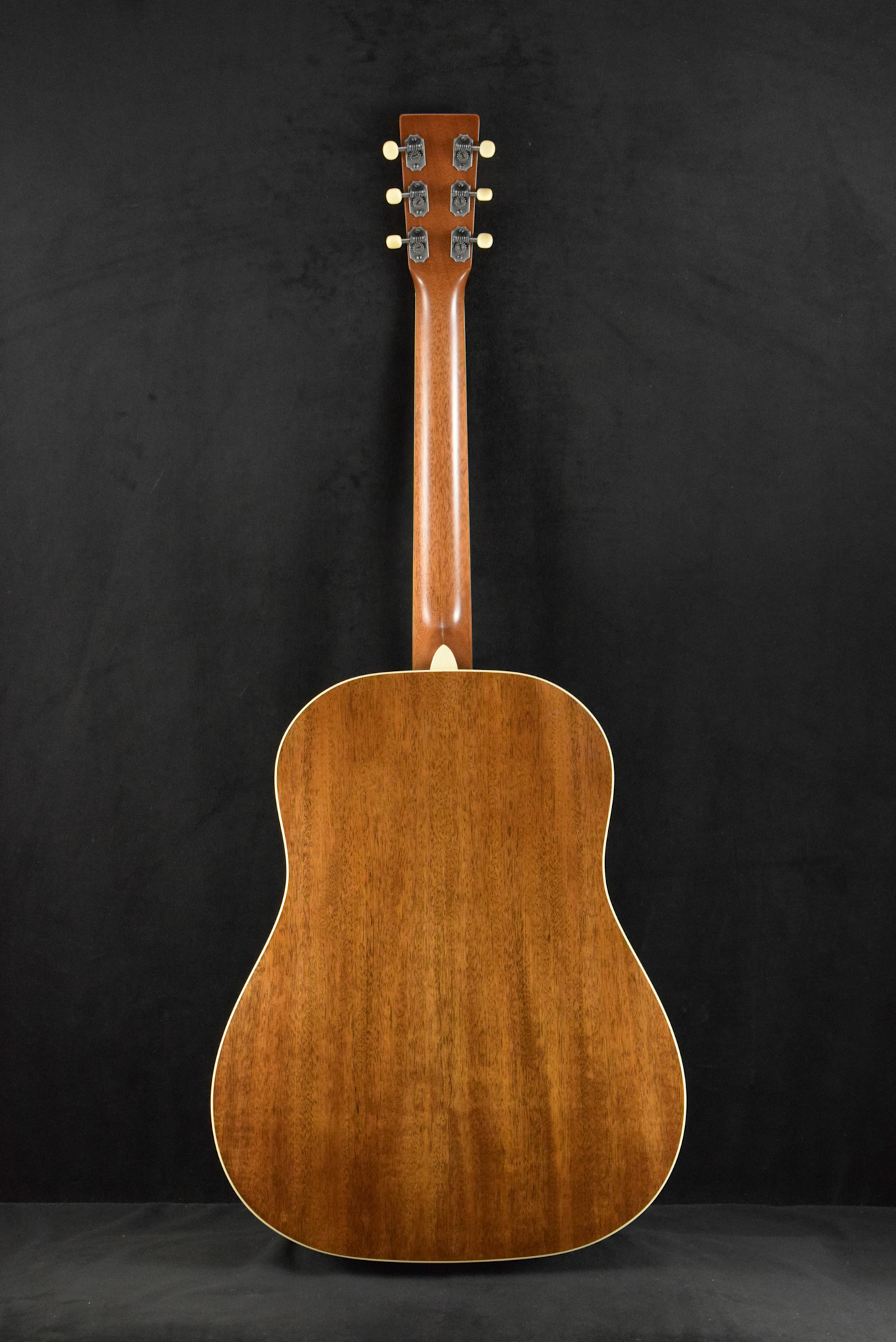 Martin Martin Custom Shop Dreadnought Sloped Shoulder Mahogany Natural Gloss