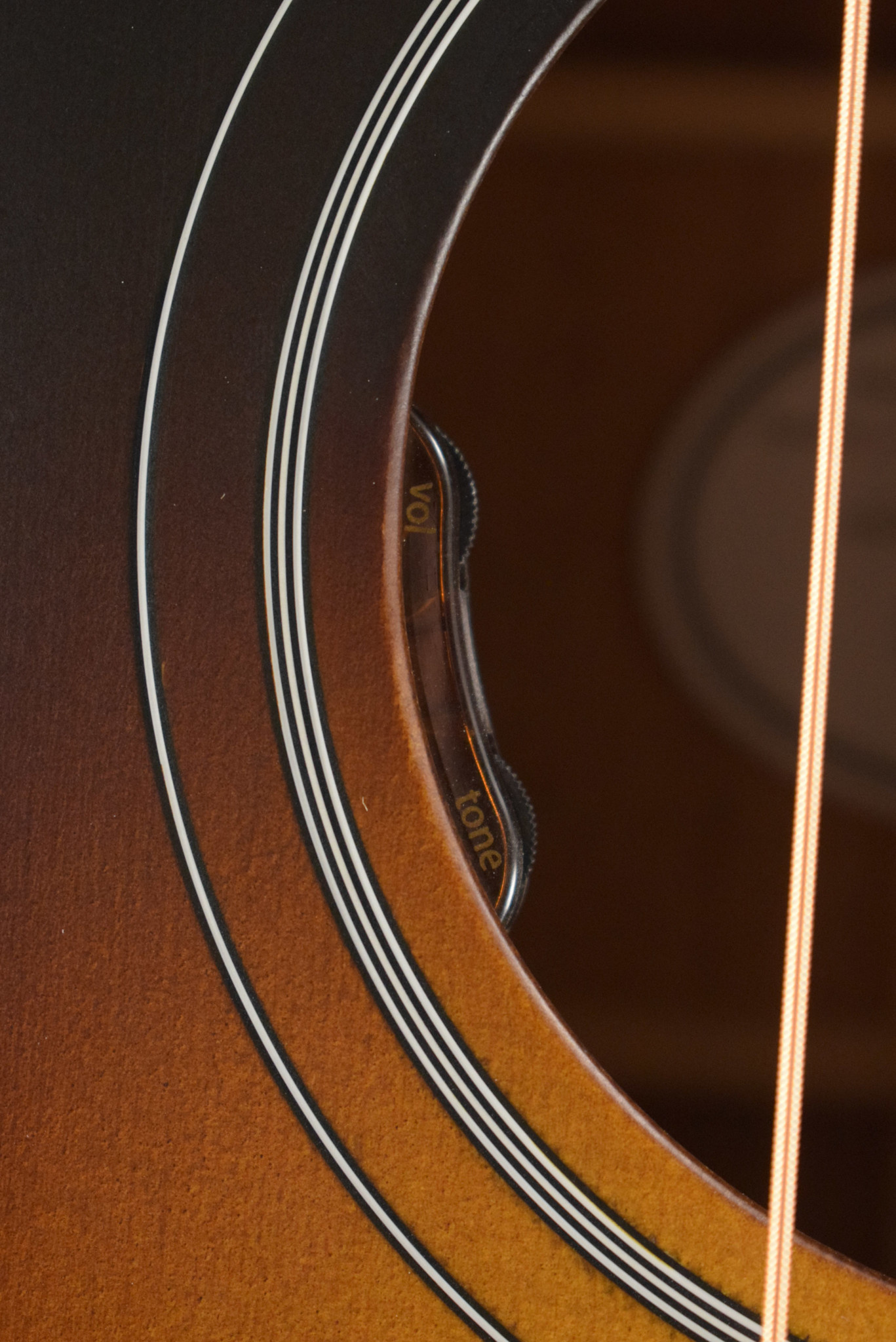 Gibson Gibson Hummingbird Faded Vintage Sunburst Satin