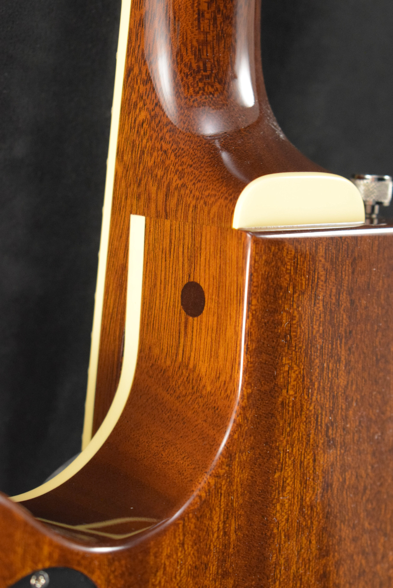 Gretsch Gretsch G6129T-59 Vintage Select ’59 Silver Jet with Bigsby TV Jones Silver Sparkle