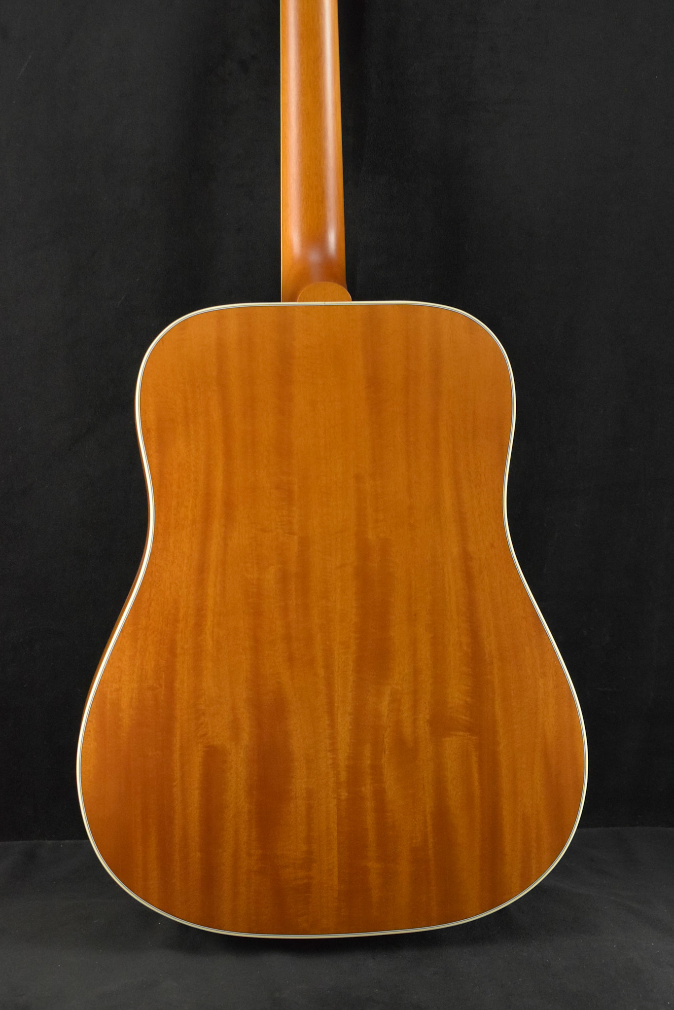 Gibson Gibson Hummingbird Faded Heritage Cherry Sunburst Satin