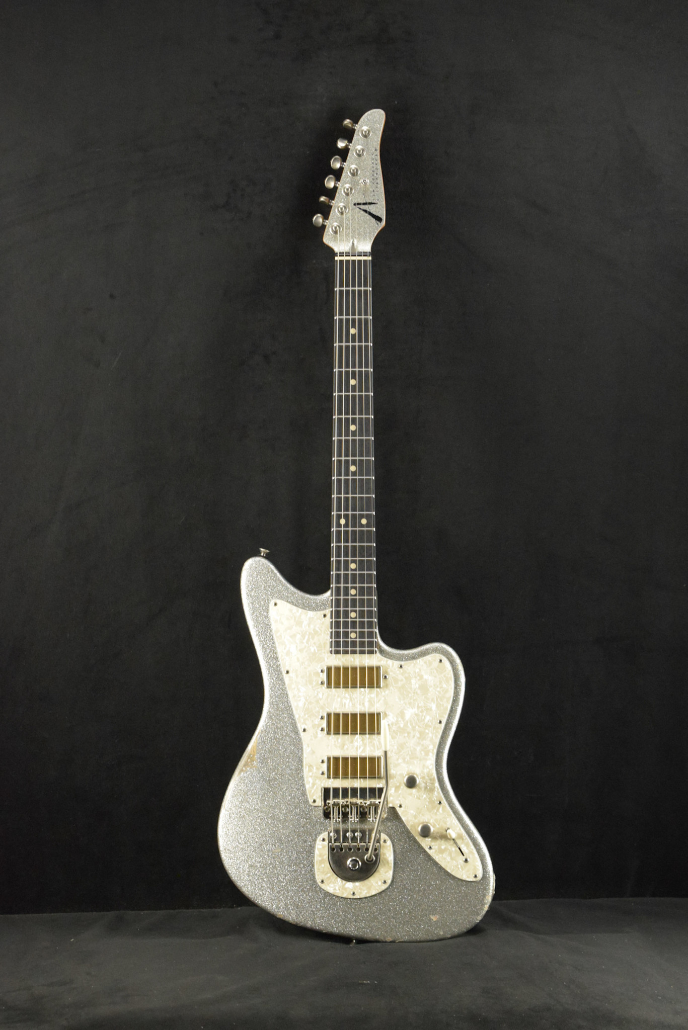 Tom Anderson Tom Anderson Raven Classic Big Sparkle Silver (In-Distress only)