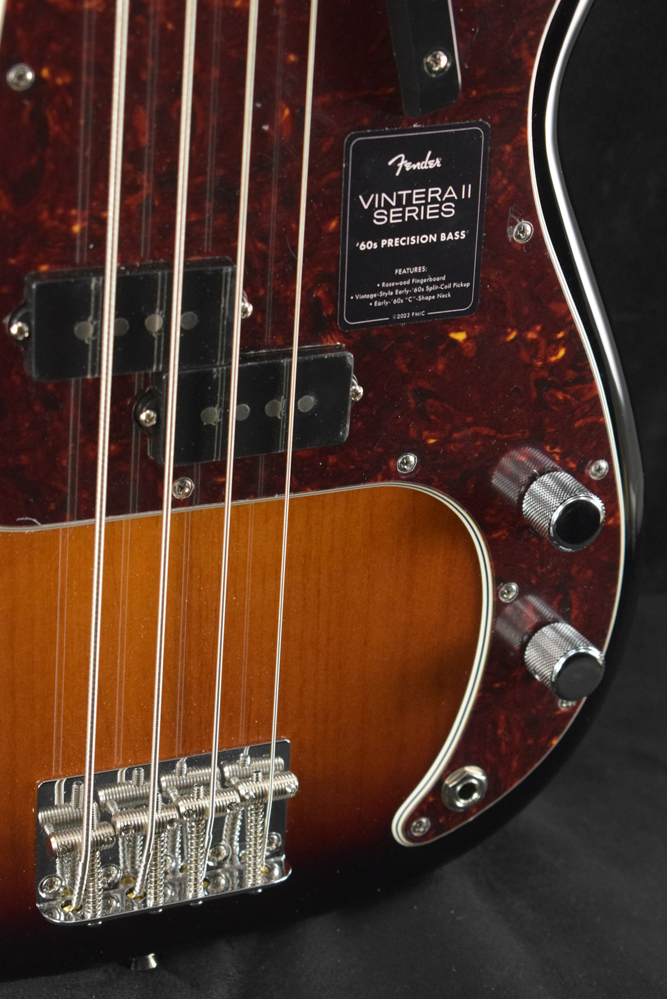 Fender Fender Vintera II '60s Precision Bass 3-Color Sunburst Rosewood Fingerboard