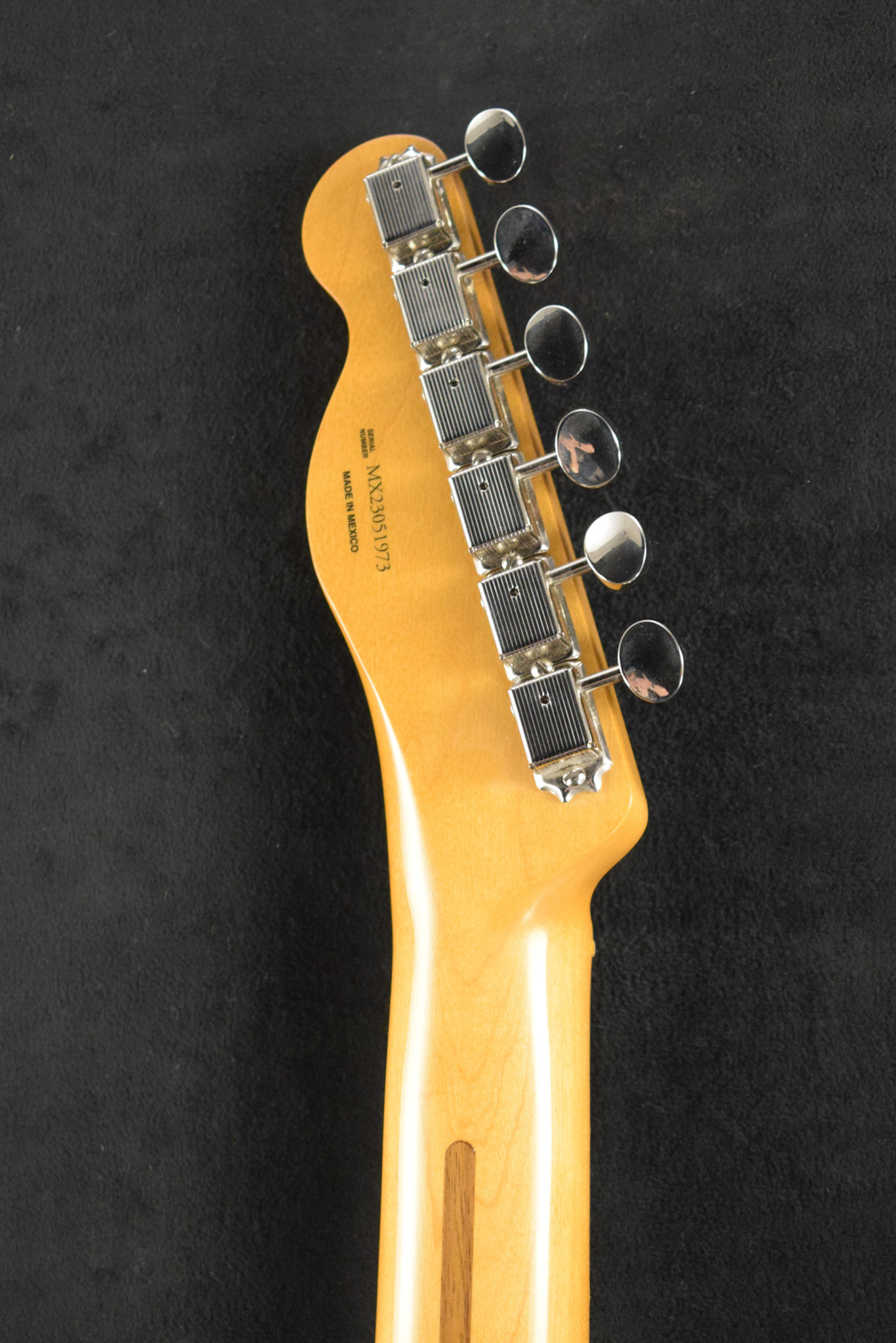 Fender Fender Vintera II '50s Nocaster 2-Color Sunburst Maple Fingerboard