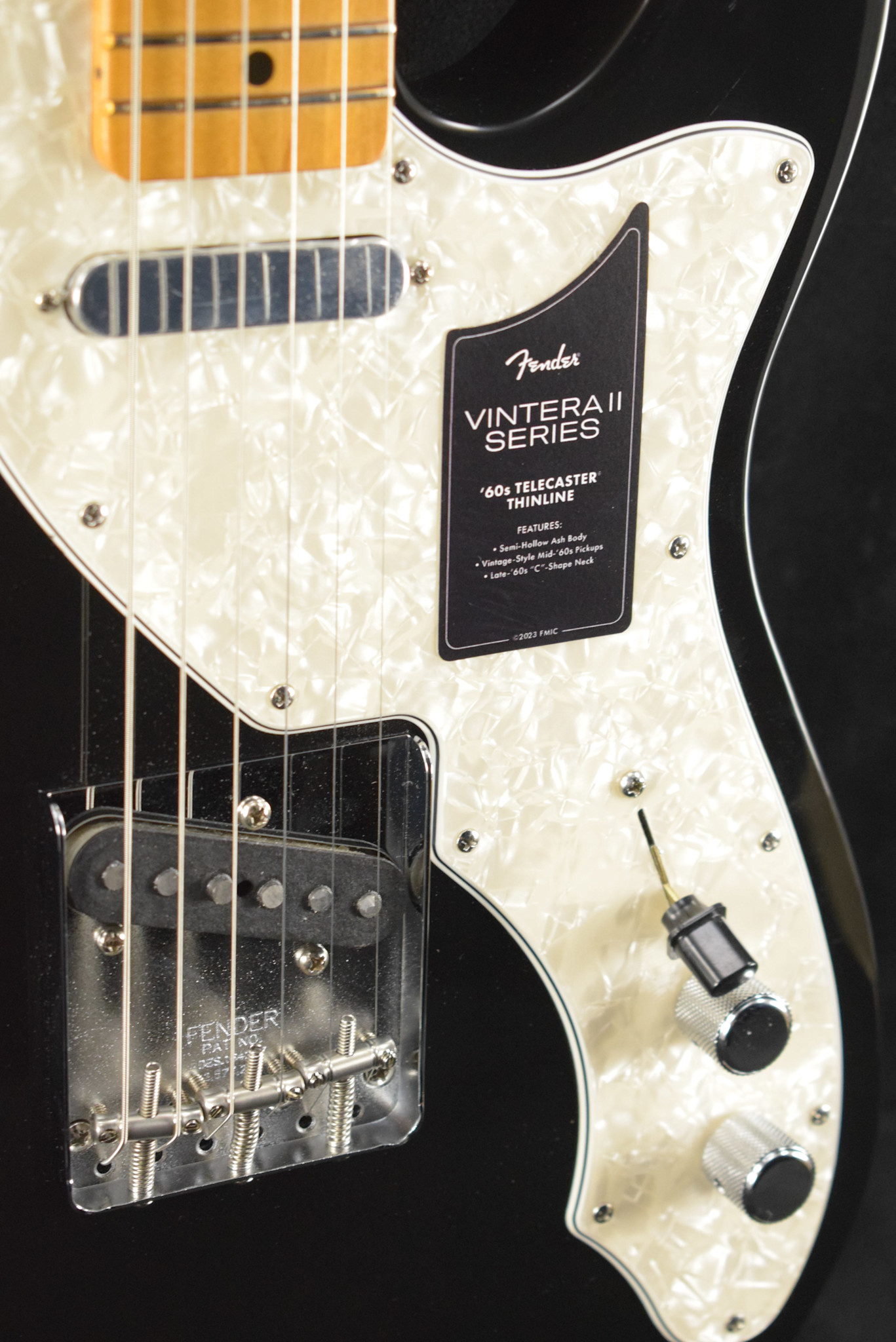 Fender Fender Vintera II '60s Telecaster Thinline Black Maple Fingerboard