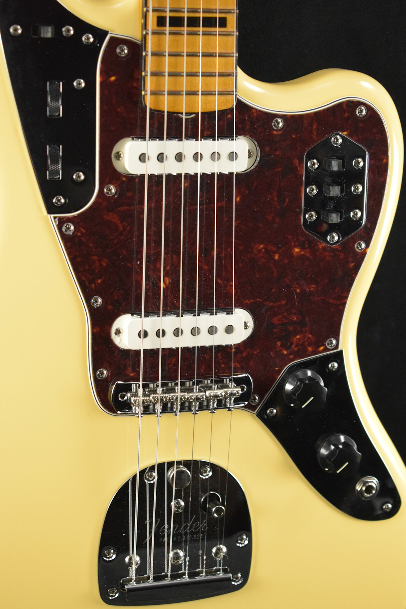 Fender Fender Vintera II '70s Jaguar Vintage White Maple Fingerboard