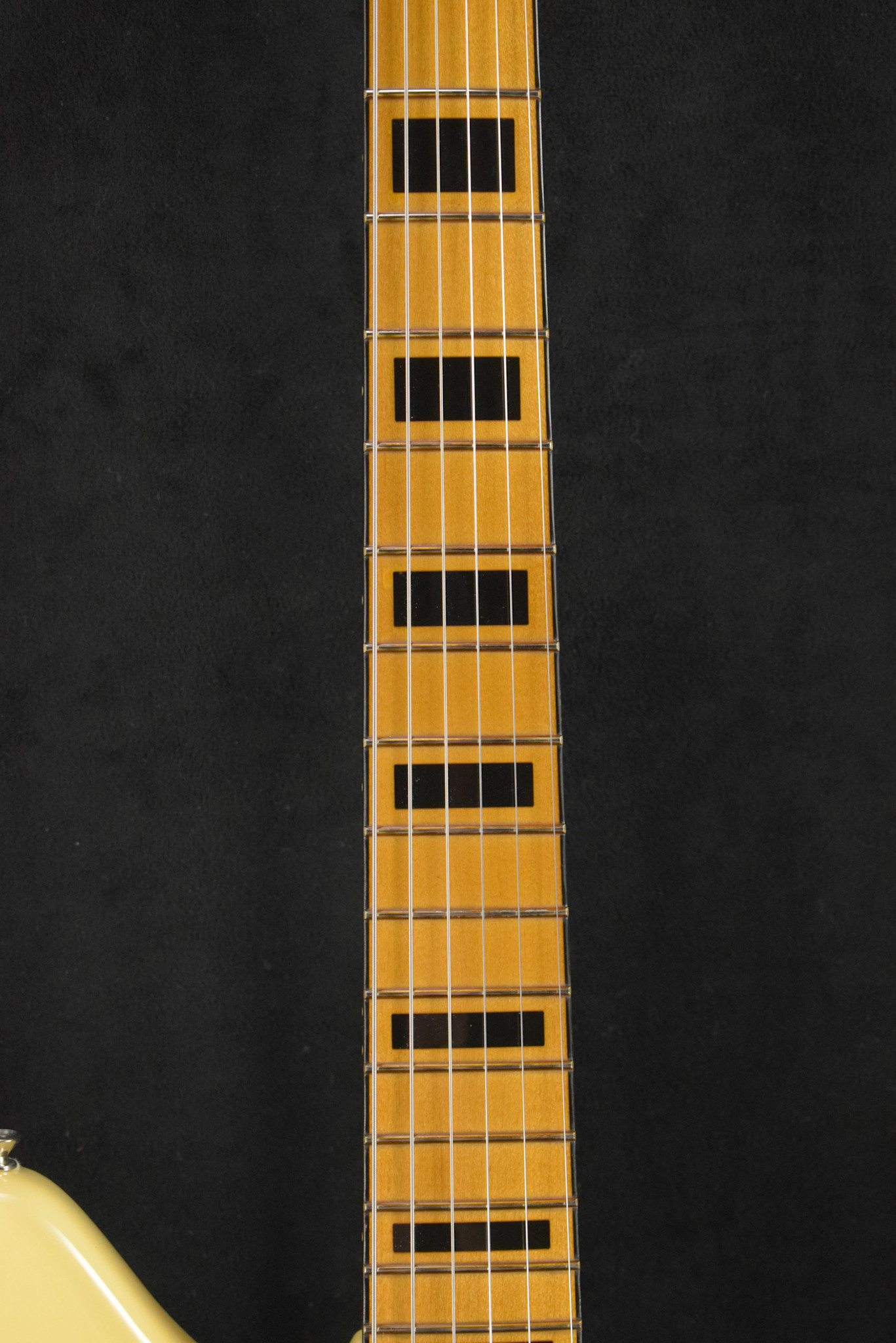 Fender Fender Vintera II '70s Jaguar Vintage White Maple Fingerboard