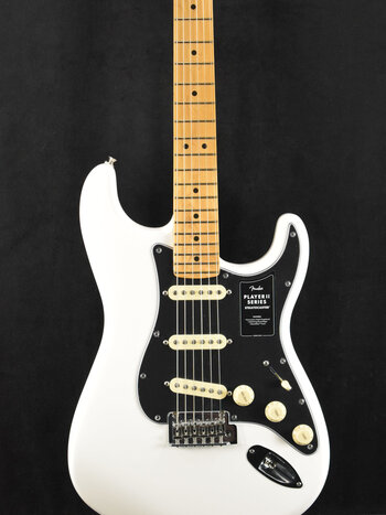 Fender Fender Player II Stratocaster Polar White Maple Fingerboard