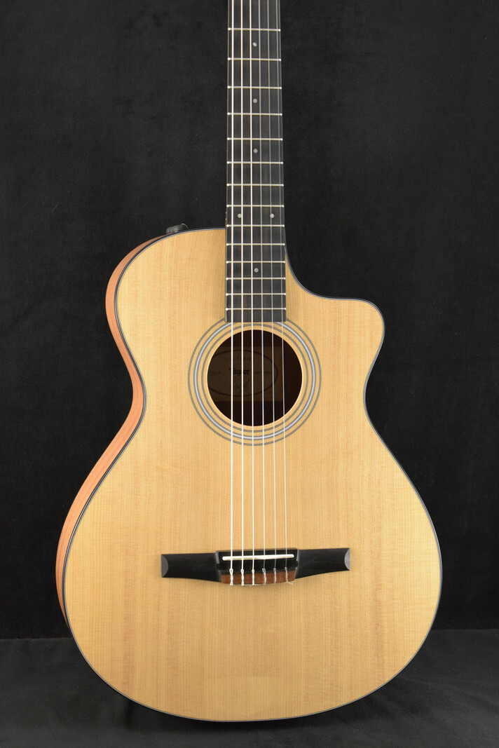 Taylor アコースティックギター112ce 112ce Layered Sapele Acoustic-Electric Guitar | Taylor Guitars
