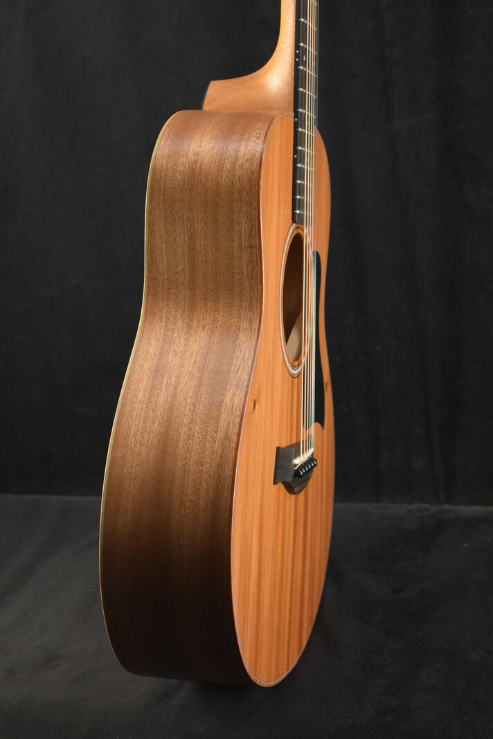 Taylor GS Mini Mahogany 専用取消につき、再値下げ12日迄 Amazon.com: Taylor GS Mini Mahogany : Musical Instruments