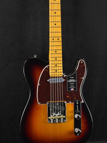 Fender Fender American Professional II Telecaster 3-Color Sunburst Maple Fingerboard