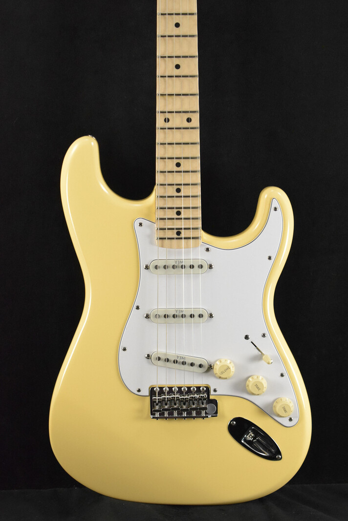 Fender Yngwie Malmsteen Stratocaster Vintage White Scalloped