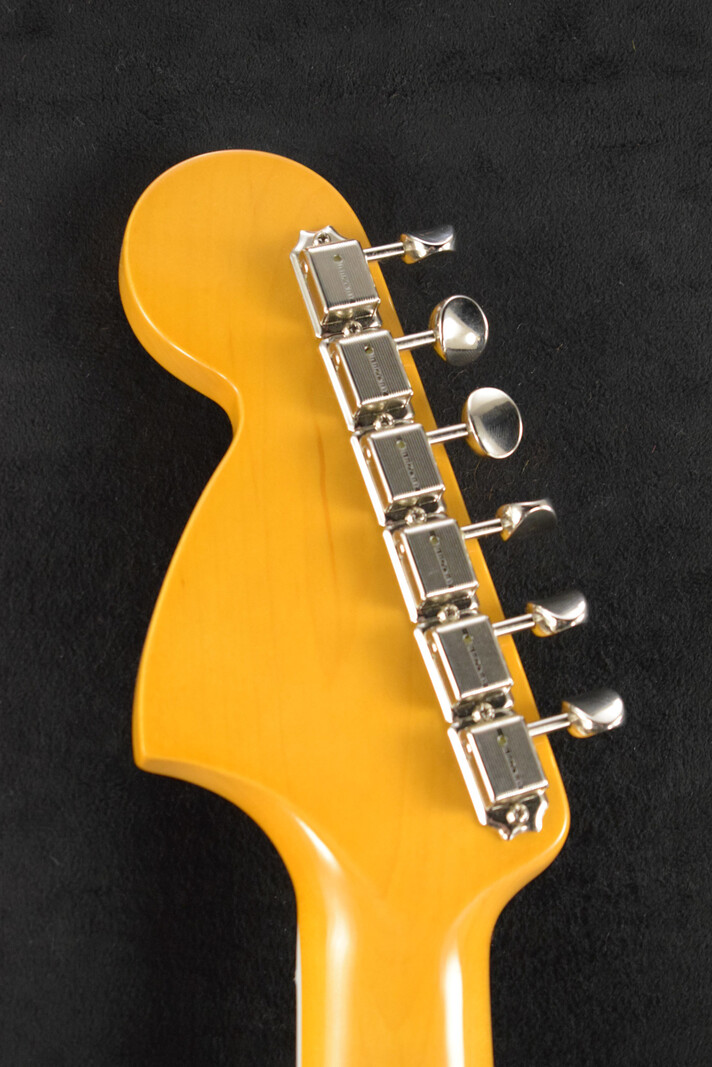 Fender Fender American Vintage II 1966 Jazzmaster 3-Color Sunburst Rosewood Fingerboard
