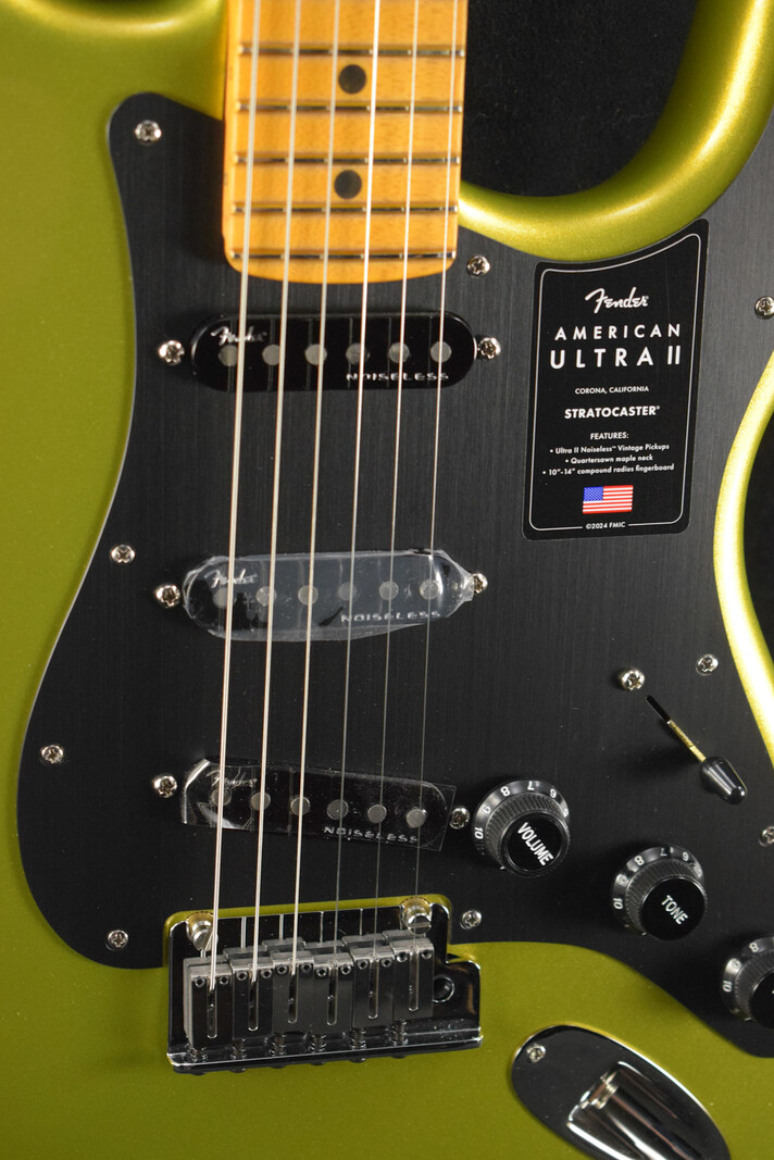 Fender Fender American Ultra II Stratocaster Solar Flare Maple Fingerboard