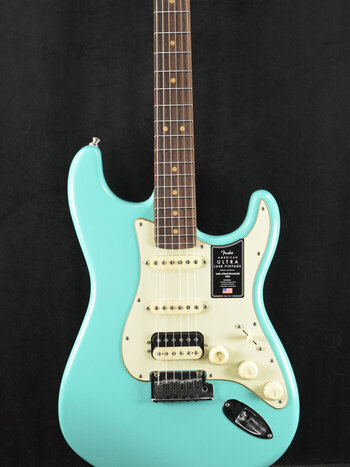 Fender Fender American Ultra Luxe Vintage '60s Stratocaster HSS Sea Foam Green Rosewood Fingerboard