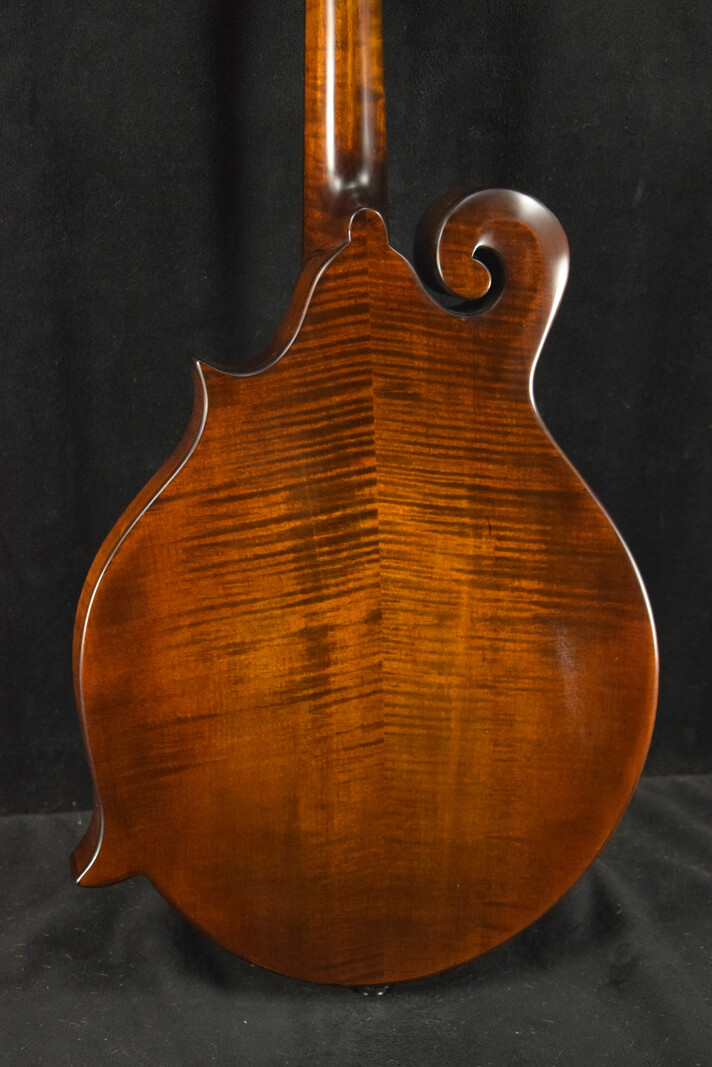 Eastman Eastman MD515CC/TV F-Style F-Hole Contoured Comfort Mandolin Truetone Vintage Finish