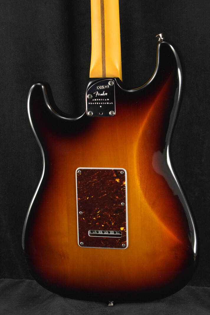 Fender Fender American Professional II Stratocaster HSS 3-Color Sunburst Rosewood Fingerboard