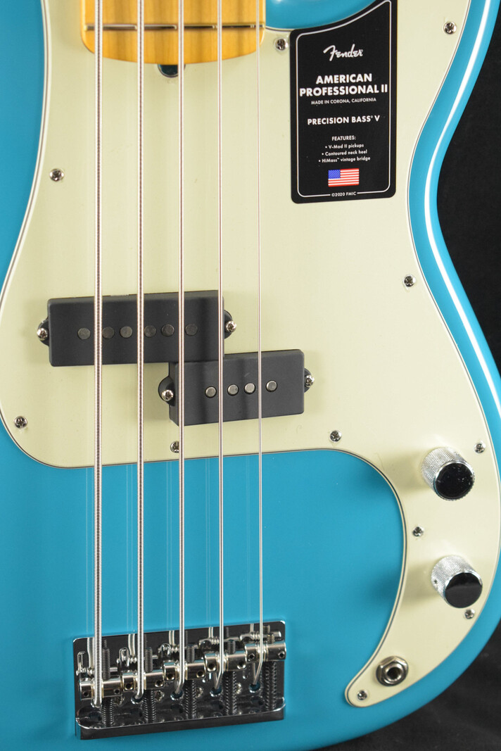 Fender Fender American Professional II Precision Bass V Miami Blue Maple Fingerboard