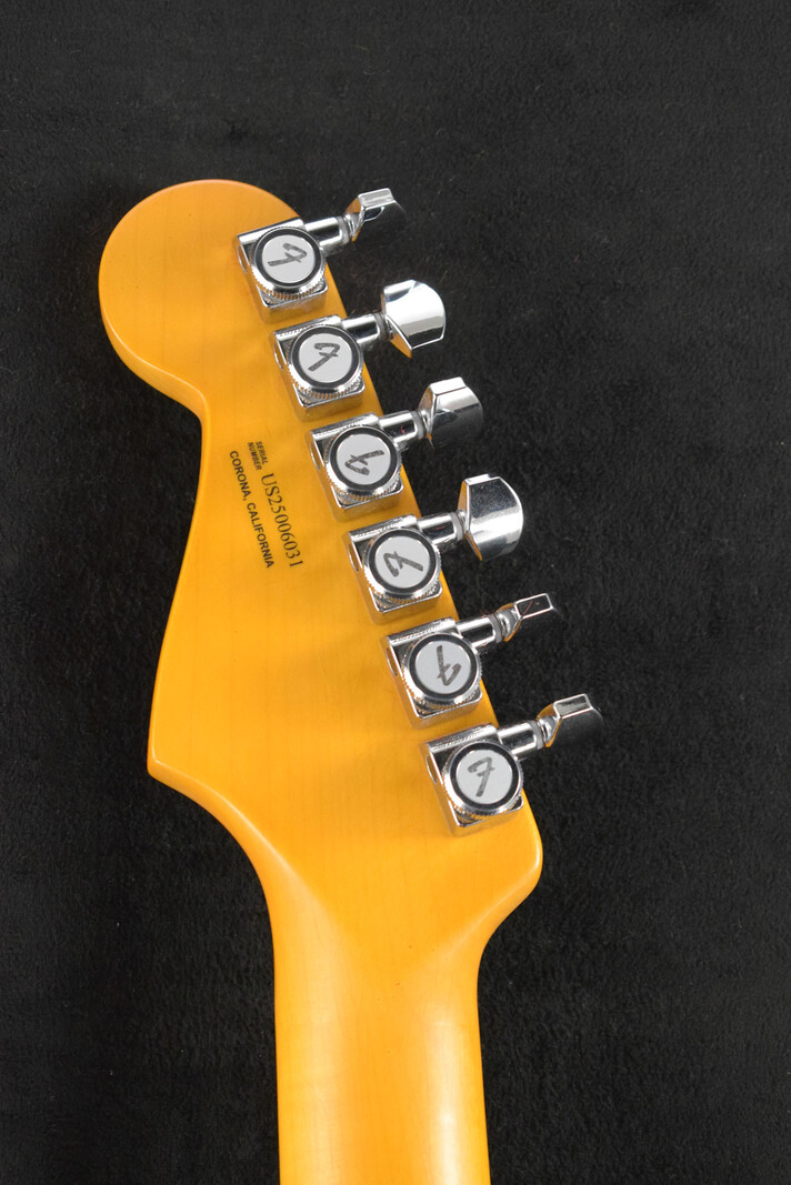 Fender Fender American Ultra Luxe Vintage '50s Stratocaster 3-Color Sunburst Maple Fingerboard