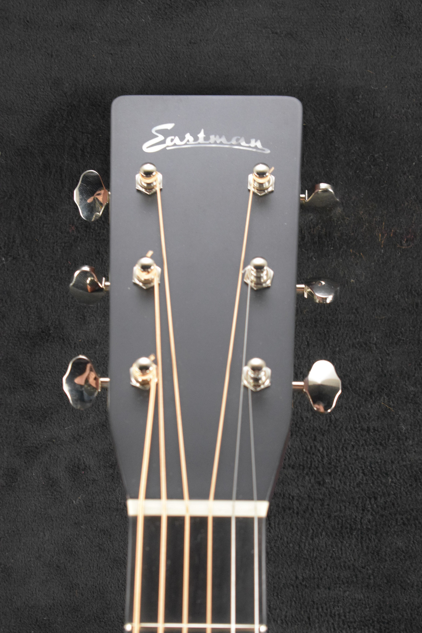 Eastman Eastman E10D-TC-SB Thermo Cured Dreadnought Sunburst Truetone Gloss