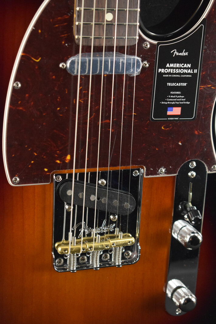 Fender Fender American Professional II Telecaster 3-Color Sunburst Rosewood Fingerboard