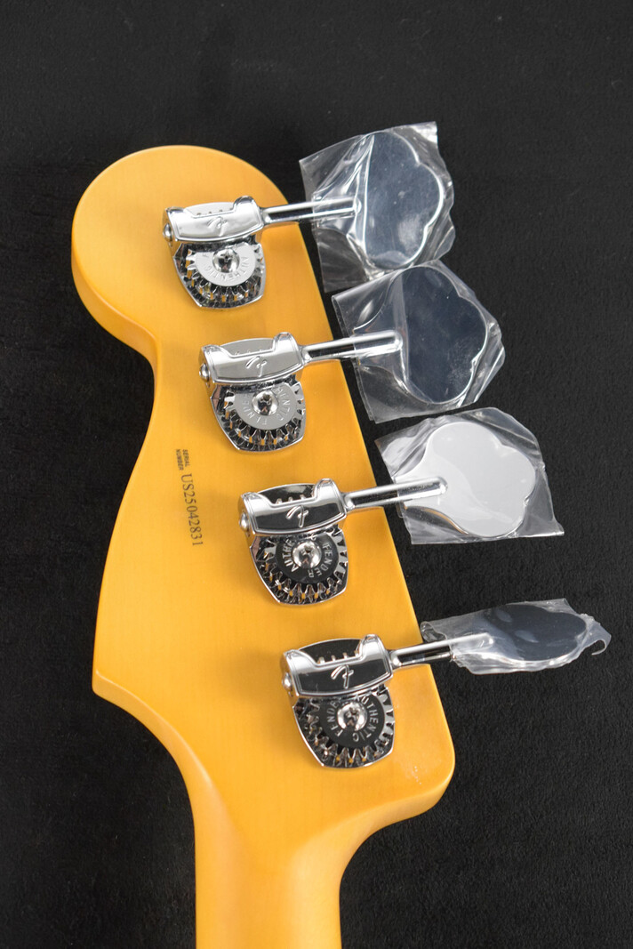 Fender Fender American Professional II Jazz Bass Olympic White Rosewood Fingerboard
