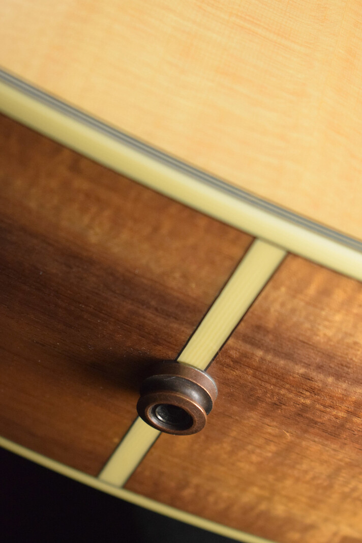 Eastman Eastman AC422CE-LTD-KOA Acoustic-Electric Grand Auditorium Natural Truetone Gloss