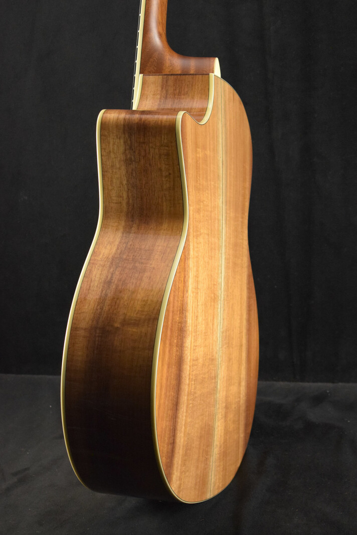 Eastman Eastman AC422CE-LTD-KOA Acoustic-Electric Grand Auditorium Natural Truetone Gloss